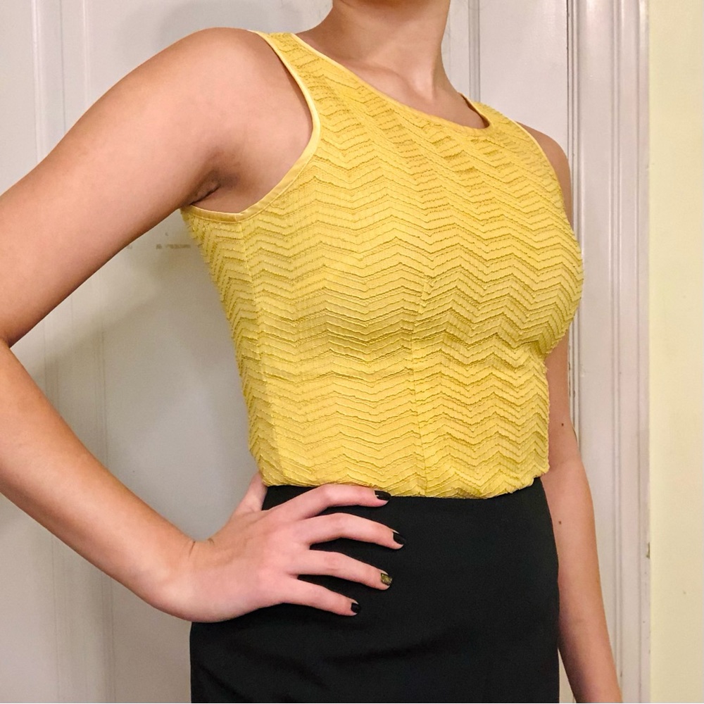 Banana Republic Yellow Sleeveless Top Blouse Striped